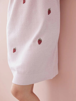 Airy Moco Strawberry Jacquard Dress
