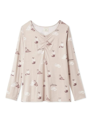 Gelato Pique Cat All-over Printed Pullover in beige, front view