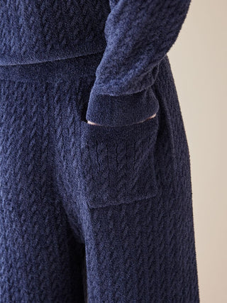 Smoothie Aran Pattern Pants - view 12