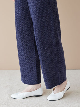 Smoothie Aran Pattern Pants - view 13