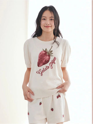 Airy Moco Strawberry Jacquard Pullover