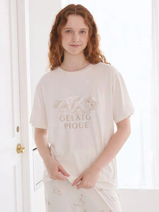 Bath Time Cat T-shirt