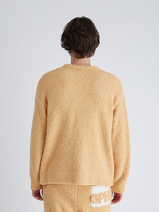 Homme Macaron Moco Pique Logo Jacquard Pullover by Gelato Pique US. This is a jacquard knit series that combines fluffy and warm macaron moco with whip-like loop moco. 