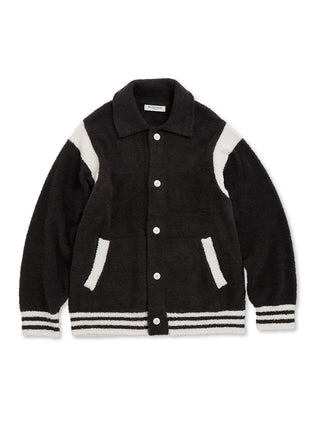 Gelato Pique HOMME's bear theme inspired "Babymoko" roomwear. A collared jacket with brand logo jacquard on the back.