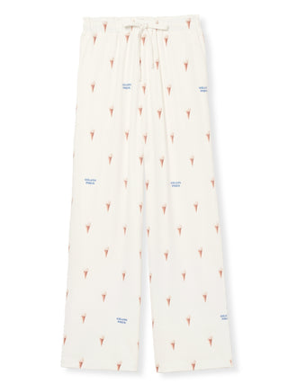 The long pants with the ice pattern are from Gelato Pique USA. The first in a series of long pants designed for lounging about the house that include ice cream as a design motif.