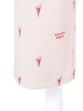 The long pants with the ice pattern are from Gelato Pique USA. The first in a series of long pants designed for lounging about the house that include ice cream as a design motif.