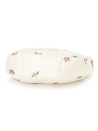 Retro Strawberry Tissue Pouch with Handle- Women's Loungewear Bags, Pouches, Eco Bags & Tote Bags at Gelato Pique USA